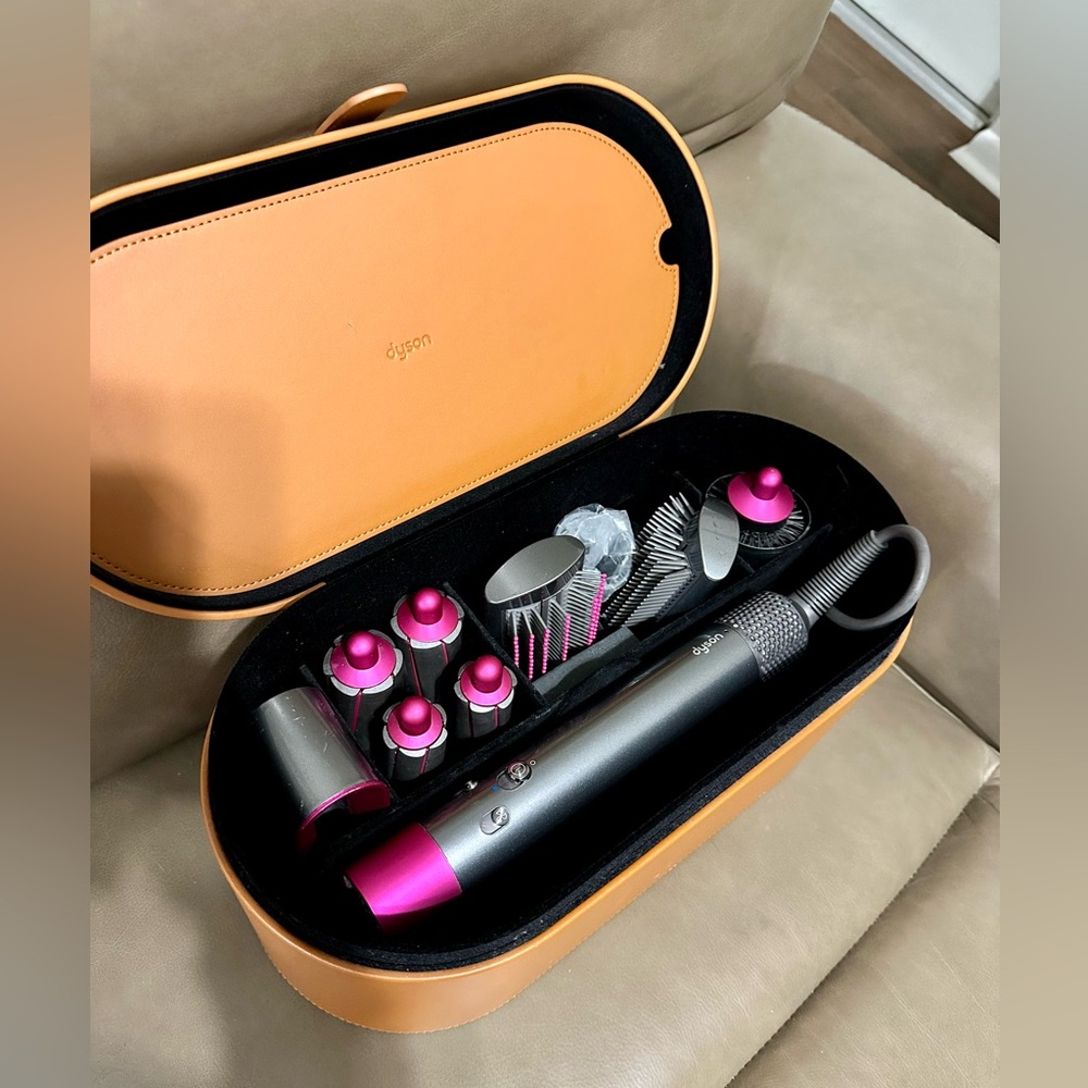 First-generation Dyson Airwrap™ styler Complete Nickel/Fuchsia